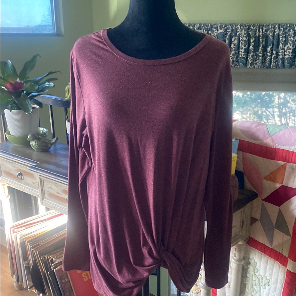 Stitch Fix Women's Burgundy Top